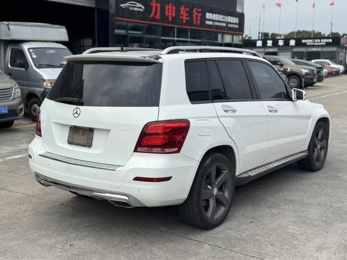 奔馳 奔馳GLK級(jí)  2013款 GLK 300 4MATIC 動(dòng)感天窗型圖片