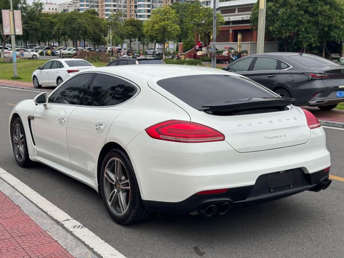 保時(shí)捷 Panamera  2014款 Panamera 3.0T圖片