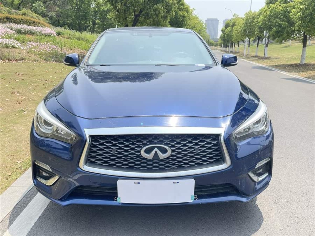英菲尼迪 Q50L  2018款  2.0T 逸享版 國VI圖片