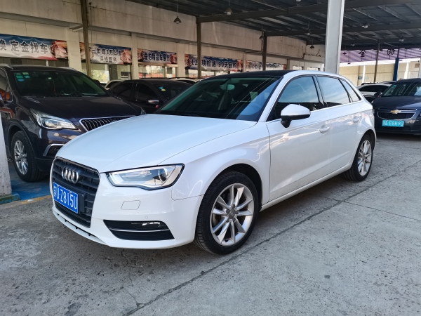 奥迪 奥迪A3  2014款 Sportback 35 TFSI 自动舒适型