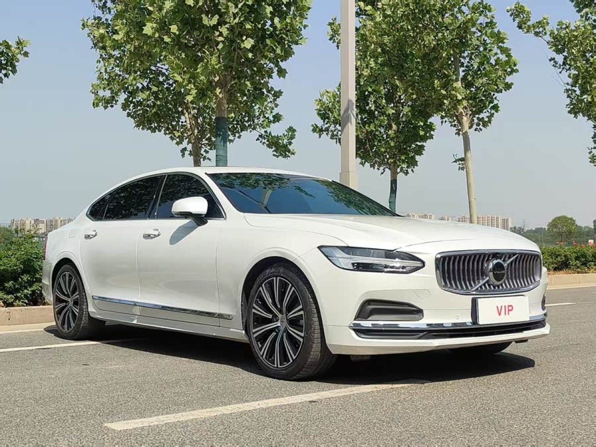沃爾沃 S90  2023款 B5 智遠(yuǎn)豪華版圖片