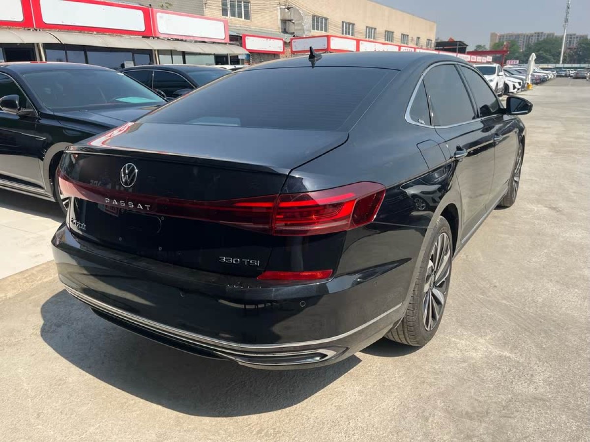 大眾 帕薩特  2022款 330TSI 豪華版圖片
