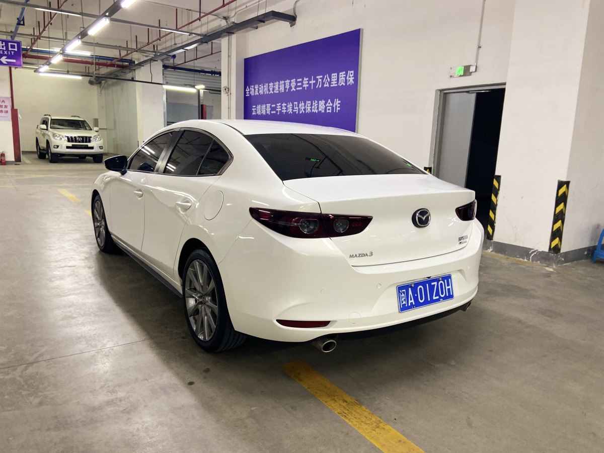 馬自達(dá) 馬自達(dá)3 Axela昂克賽拉  2021款 2.0L 自動質(zhì)耀版圖片