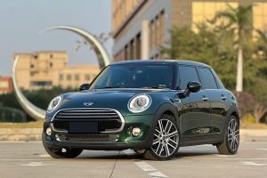 MINI MINI 1.5T COOPER 先鋒派 五門版