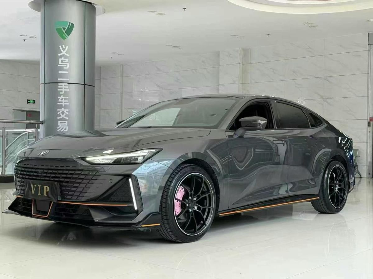 長安 長安UNI-V  2022款 1.5T 卓越型圖片