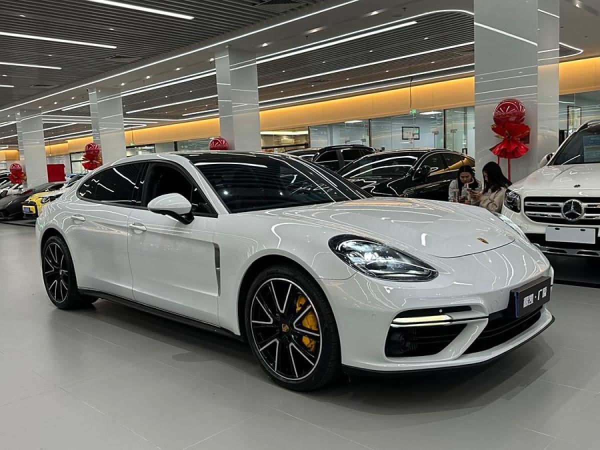 保時(shí)捷 Panamera  2019款 Panamera 4 行政加長(zhǎng)版 2.9T圖片