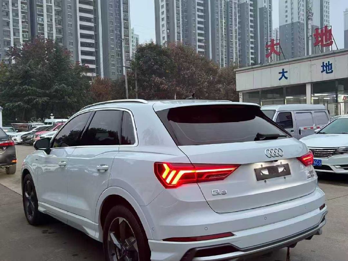 奧迪 奧迪Q3  2022款 35 TFSI 時尚動感型圖片