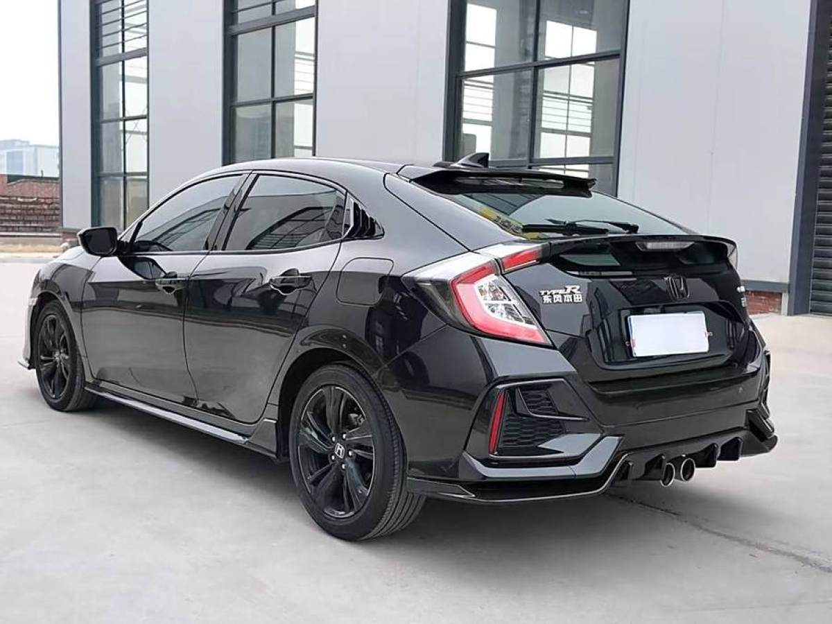 2020年8月本田 思域  2021款 HATCHBACK 220TURBO CVT潮酷控