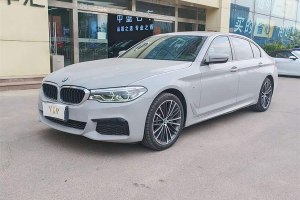 寶馬5系 寶馬 530Li xDrive M運(yùn)動(dòng)套裝