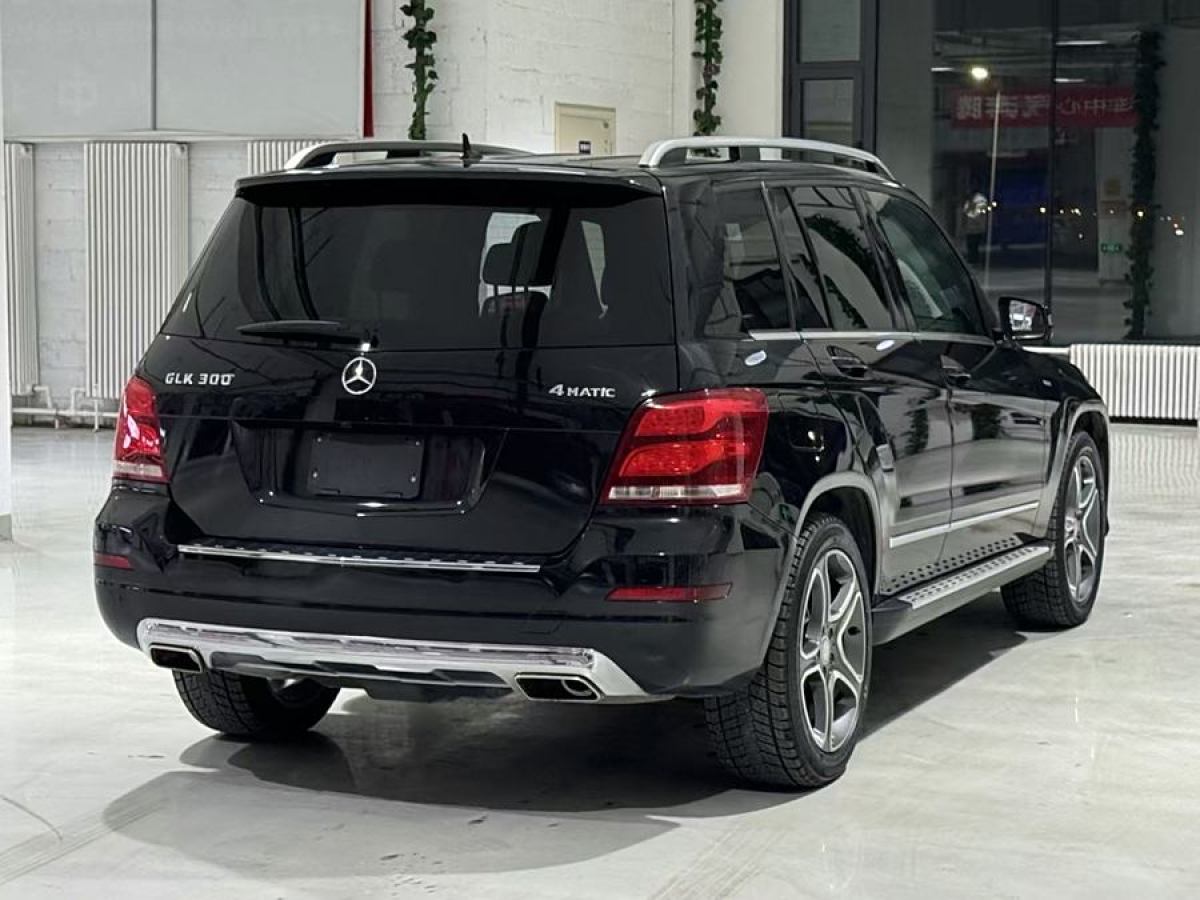 奔馳 奔馳GLK級(jí)  2015款 GLK 300 4MATIC 時(shí)尚型 極致版圖片