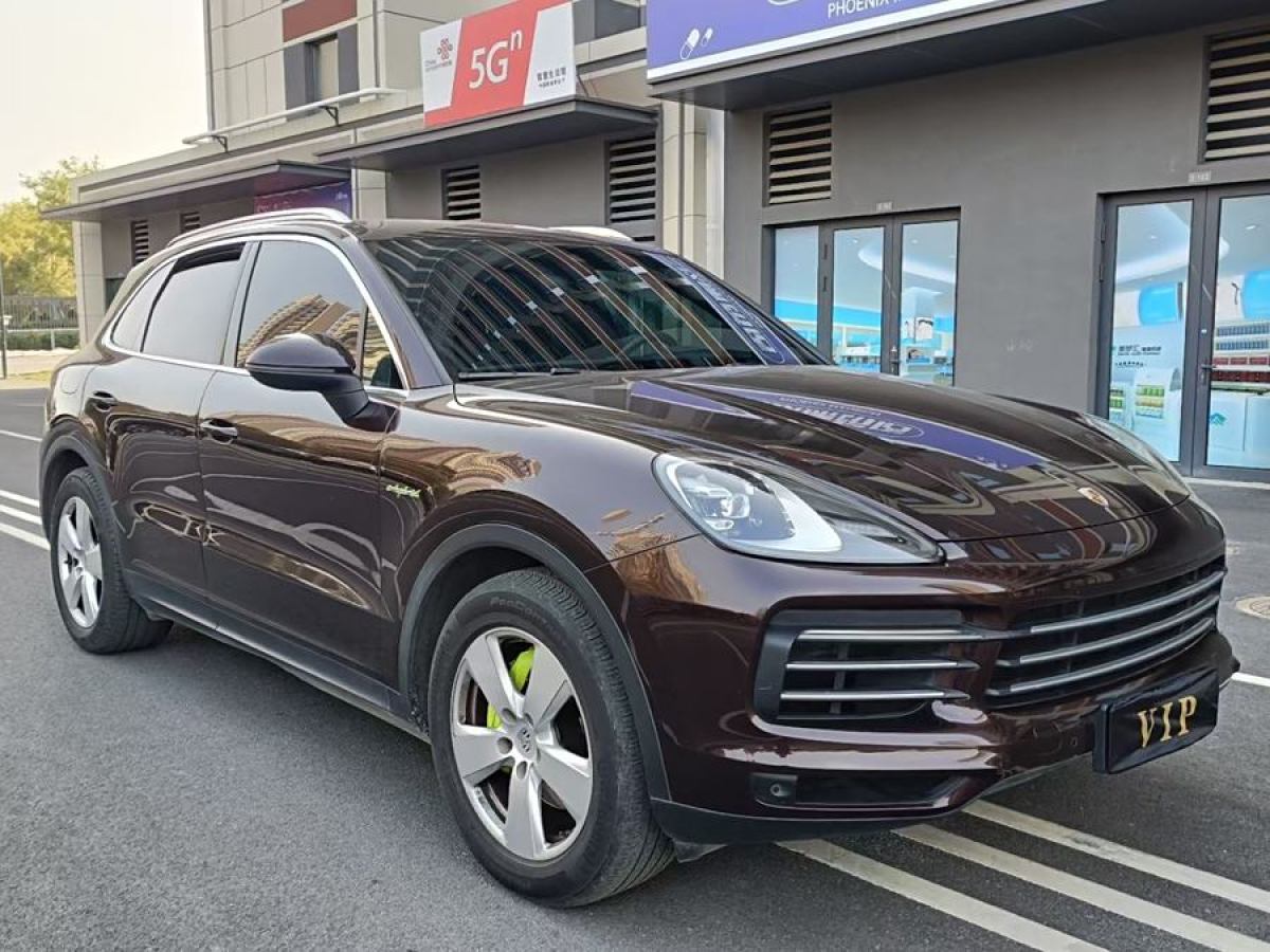 2021年1月保時(shí)捷 Cayenne新能源  2021款 Cayenne E-Hybrid 2.0T