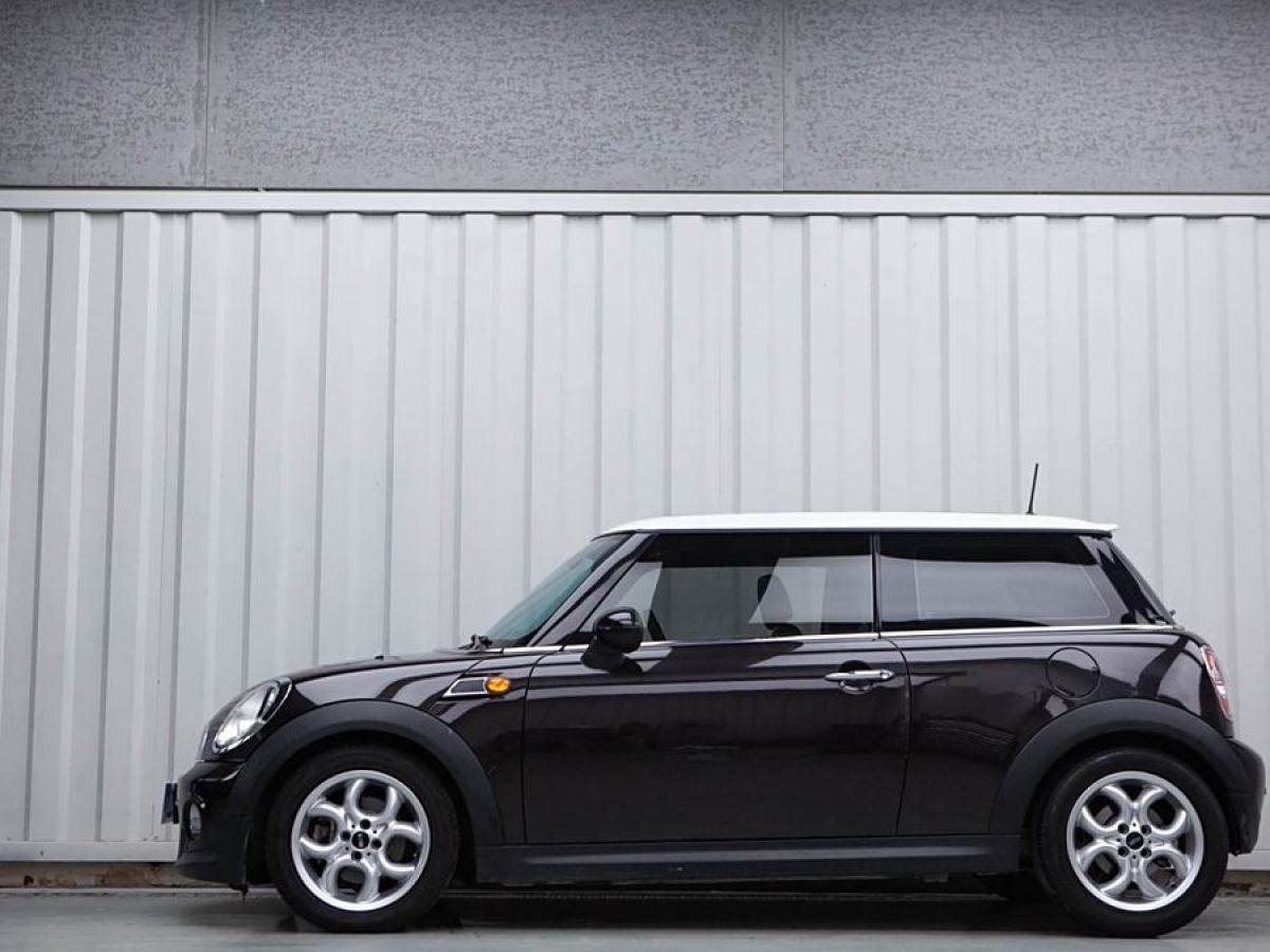 MINI COUNTRYMAN  2011款 1.6L COOPER Fun圖片