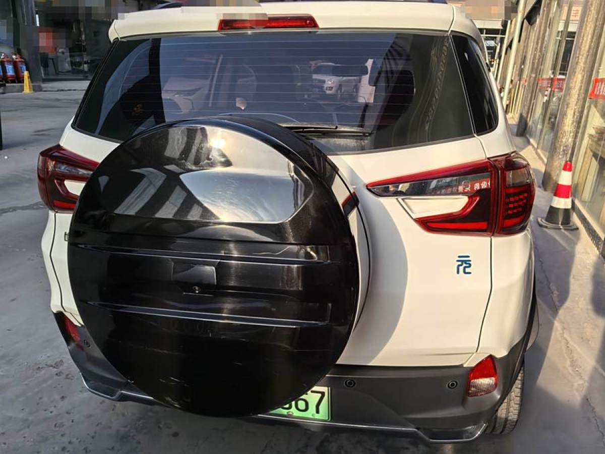 比亞迪 元新能源  2018款 EV360 智聯(lián)炫酷型圖片