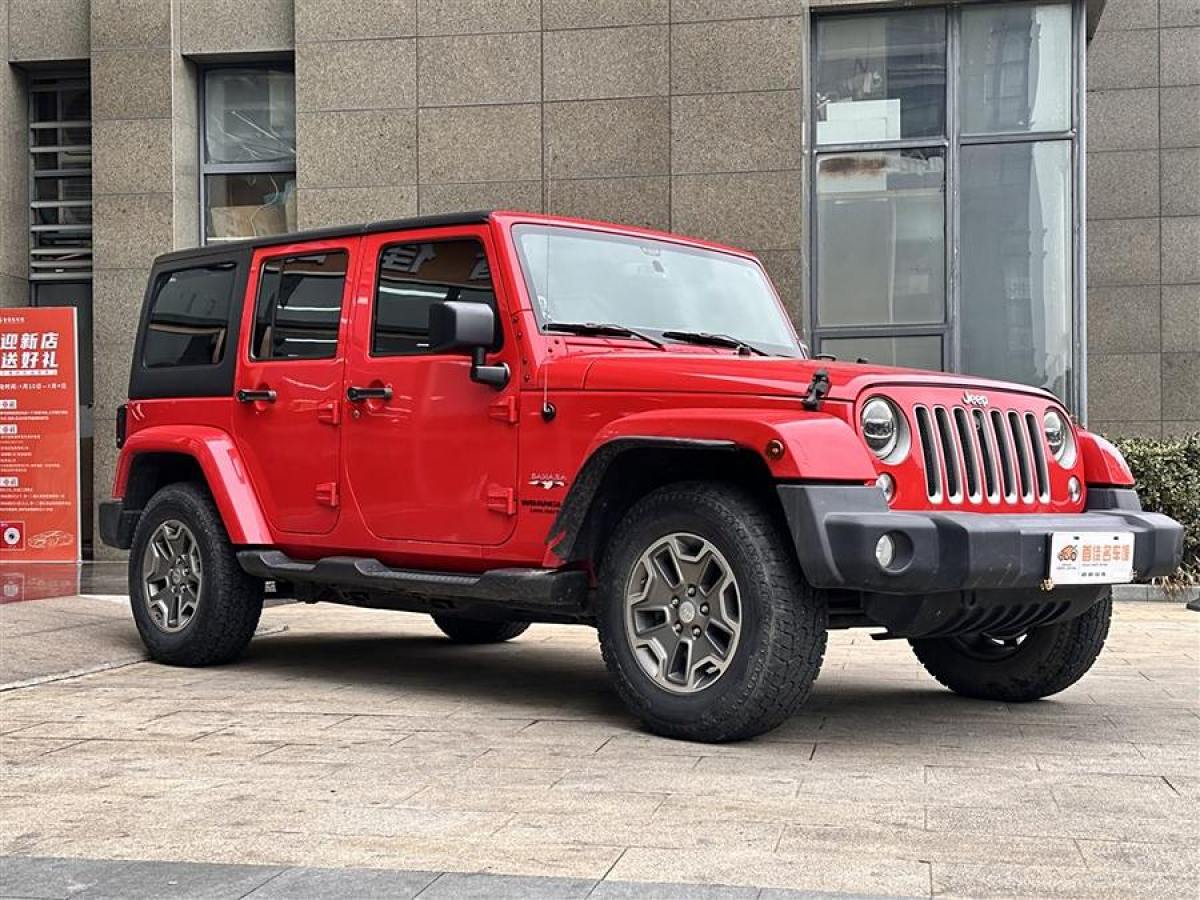 Jeep 牧馬人  2015款 3.0L Sahara 四門舒享版圖片