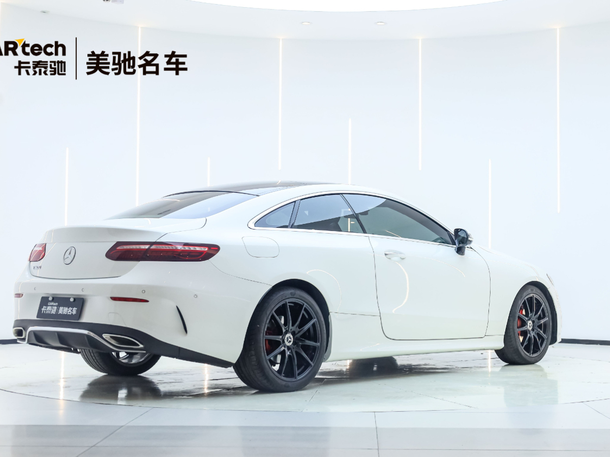 奔馳 奔馳E級(jí)  2021款 E 260 轎跑車(chē)圖片