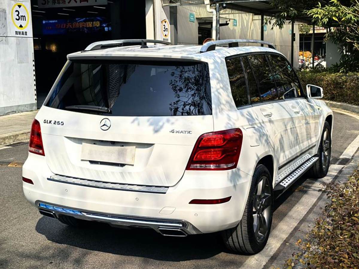 奔馳 奔馳GLK級  2015款 GLK 260 4MATIC 時尚型 極致版圖片