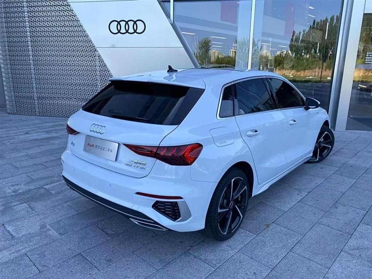 奧迪 奧迪A3  2023款 改款 Sportback 35 TFSI 時(shí)尚運(yùn)動(dòng)型圖片