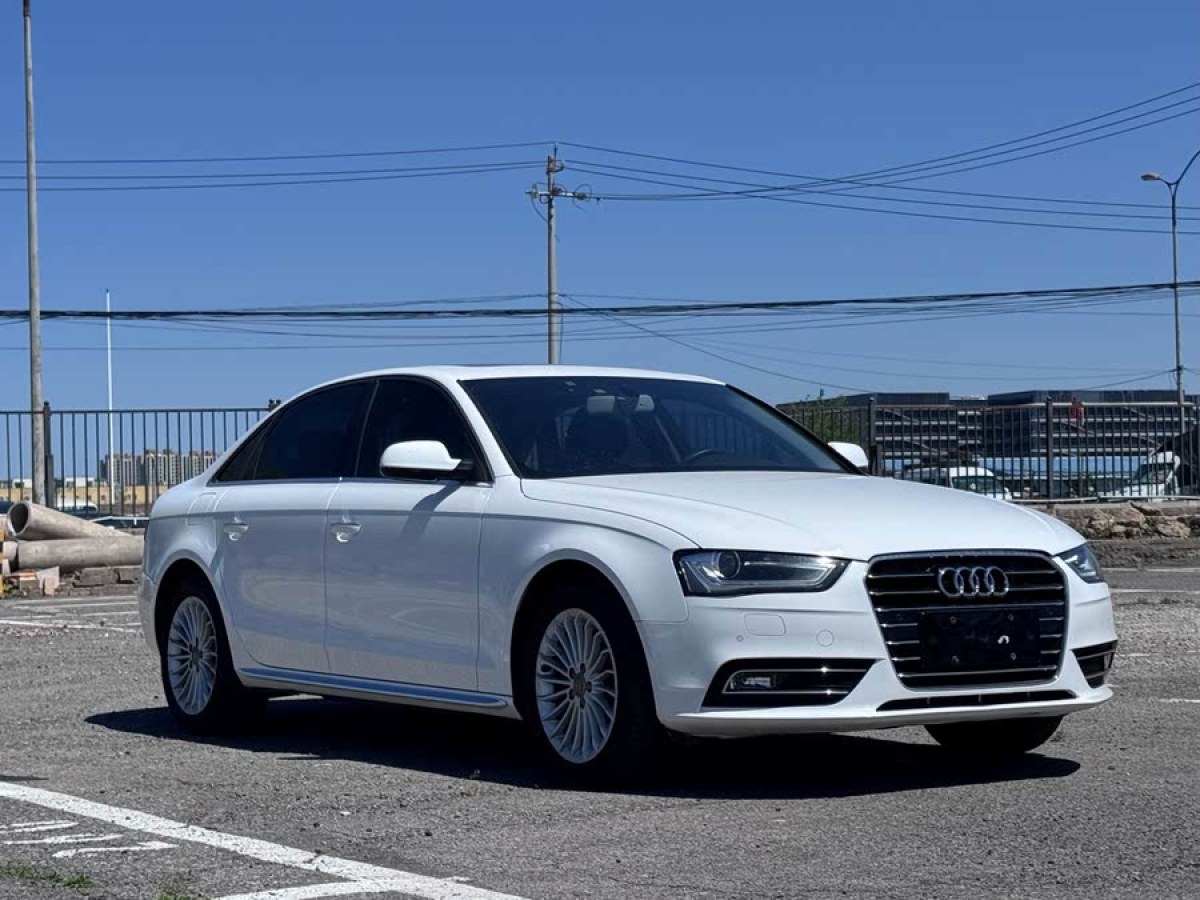 奧迪 奧迪A4L  2016款 35 TFSI 典藏版 S line舒適型圖片