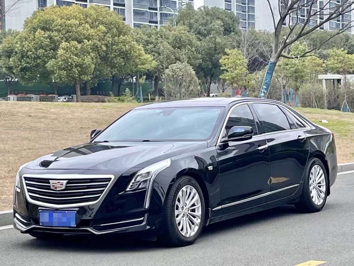 Cadillac CT62017 28T Deluxe Model图片