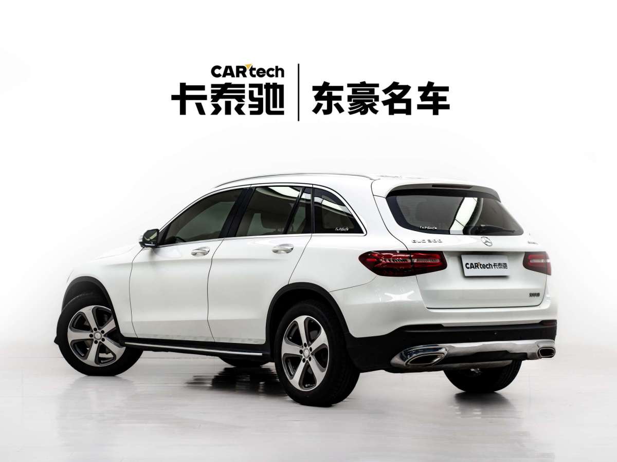 2016年12月奔驰 奔驰GLC  2016款 GLC 260 4MATIC 豪华型