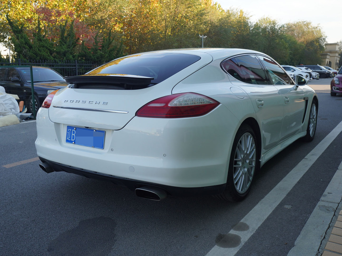 2011年1月保時捷 Panamera  2010款 Panamera 4 3.6L