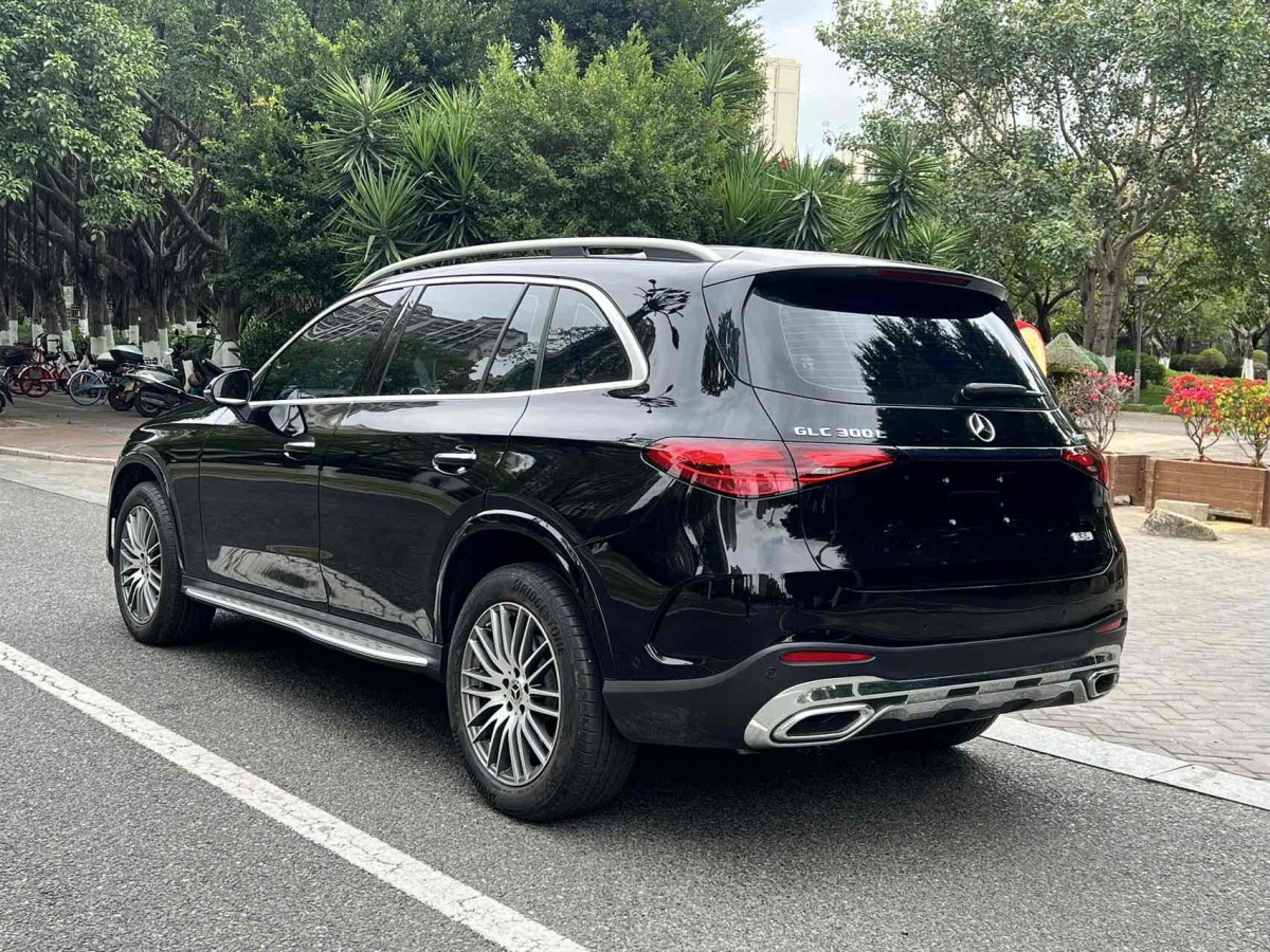 奔馳 奔馳GLC  2024款 改款 GLC 300 L 4MATIC 動感型 7座圖片