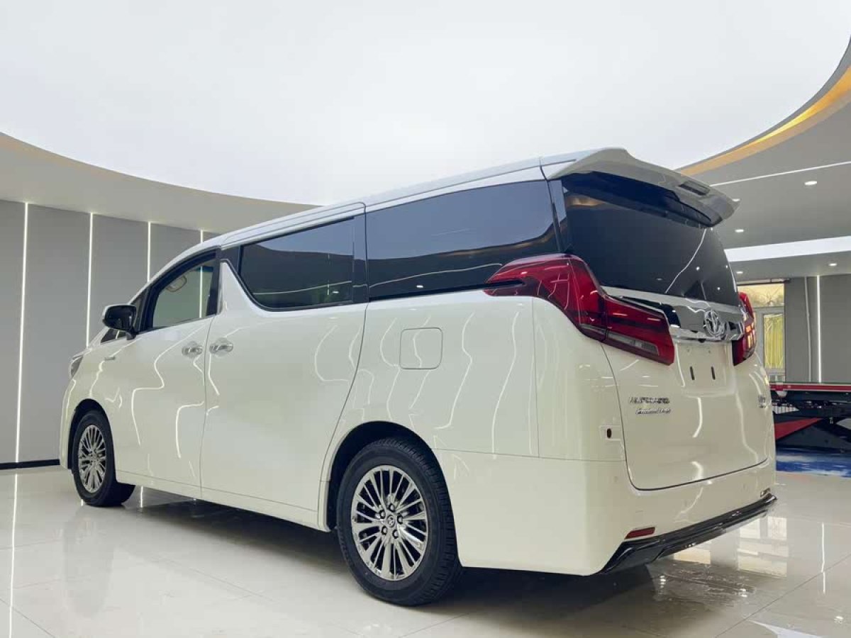豐田 埃爾法  2021款 雙擎 2.5L 尊貴版圖片