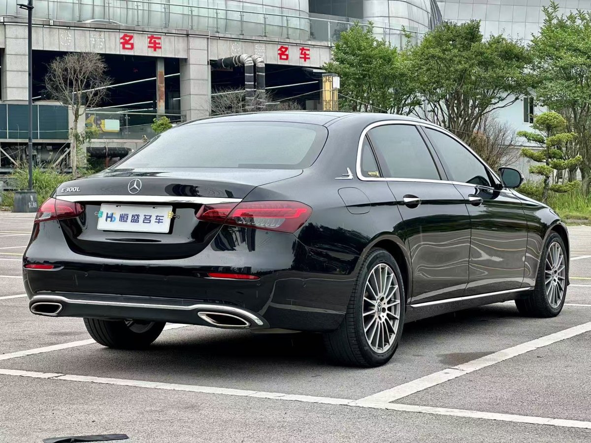 奔馳 奔馳E級  2021款 改款 E 300 L 豪華型圖片