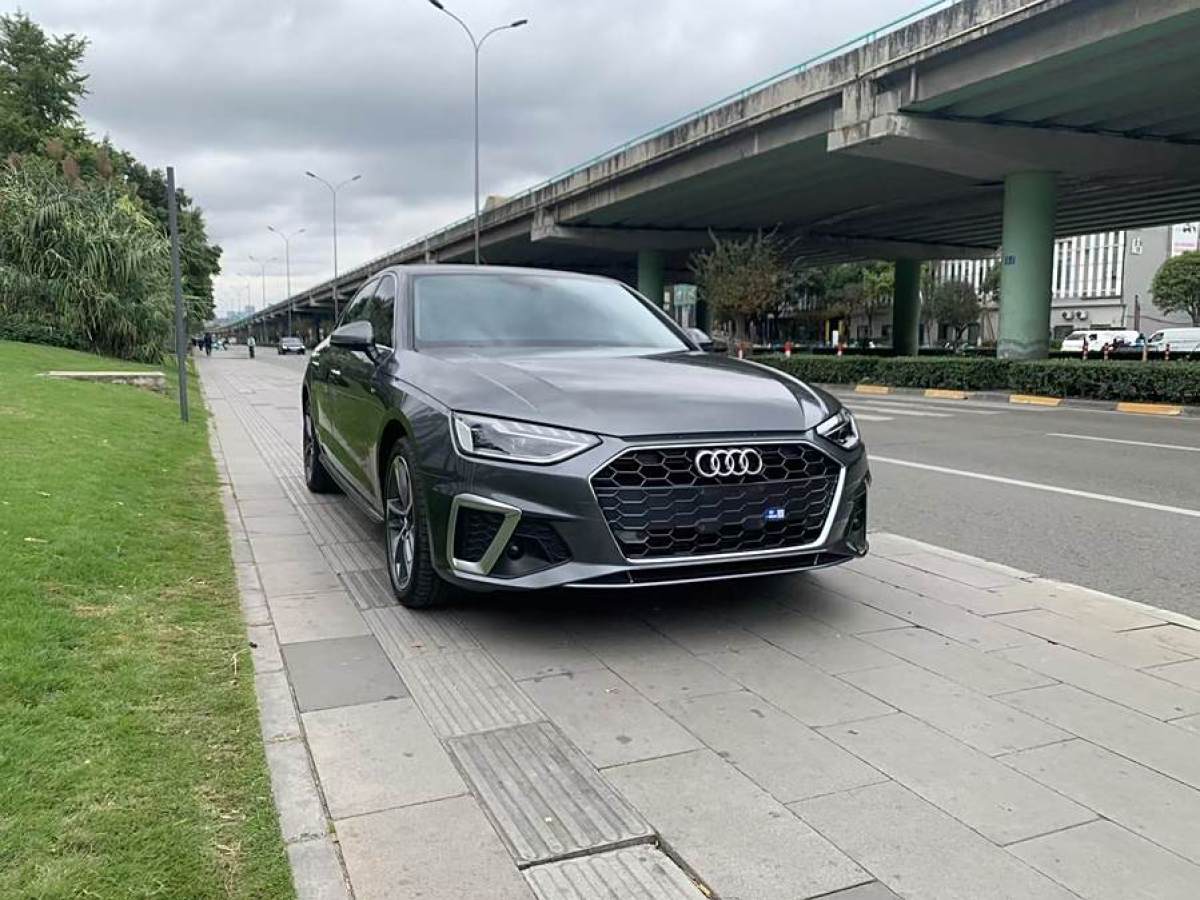 奧迪 奧迪A4L  2020款 40 TFSI 時(shí)尚動(dòng)感型圖片