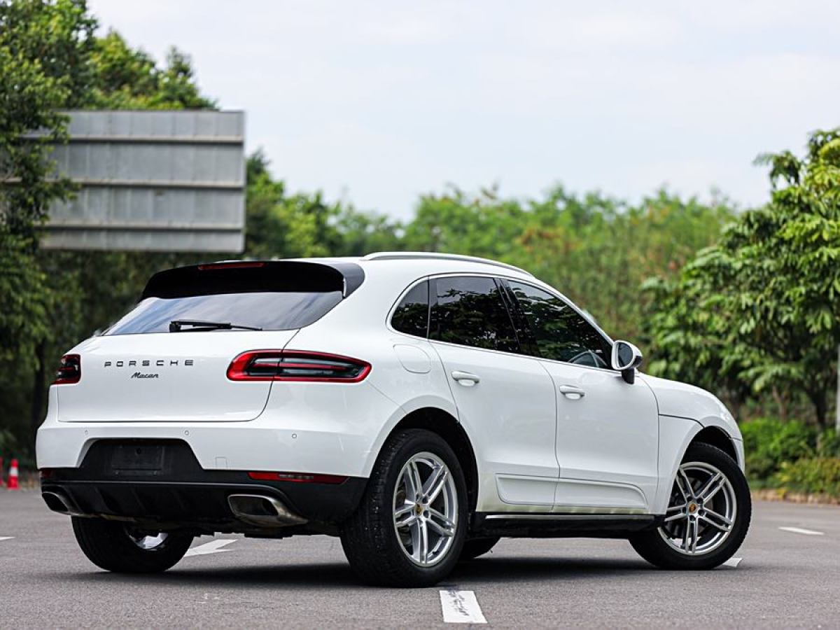 保時(shí)捷 Macan  2014款 Macan 2.0T圖片