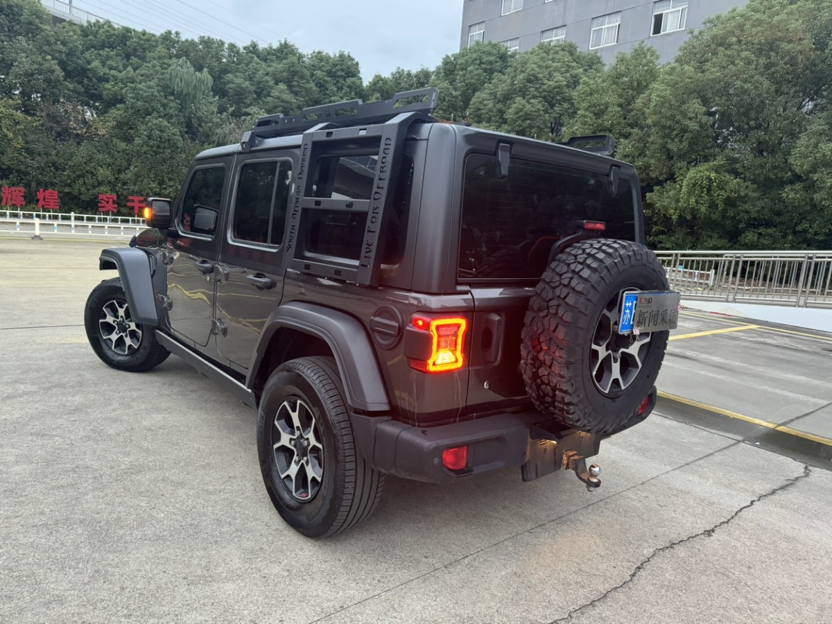 Jeep 牧馬人  2020款 2.0T Rubicon Recon 四門(mén)叢林英雄限量版圖片