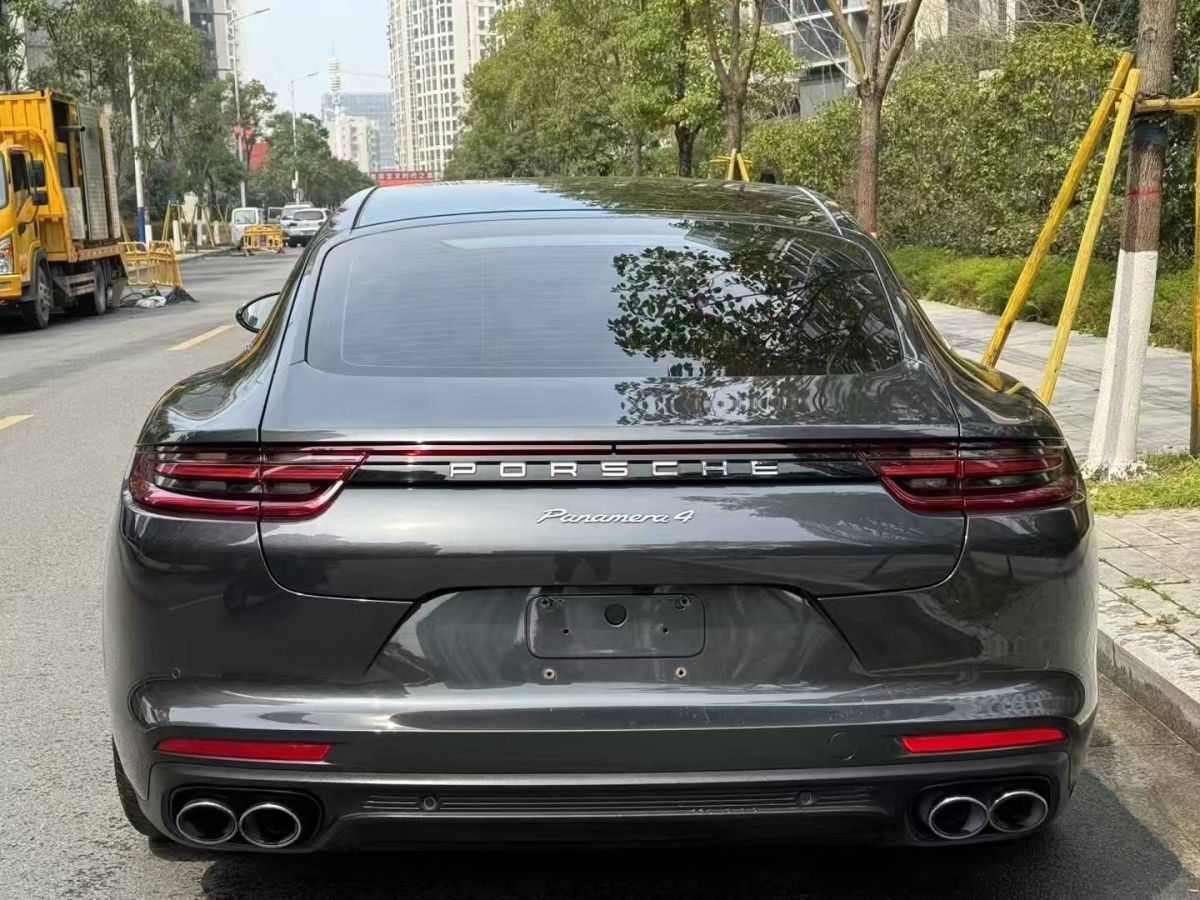 2018年1月保時捷 Panamera新能源  2018款 Panamera 4 E-Hybrid 2.9T