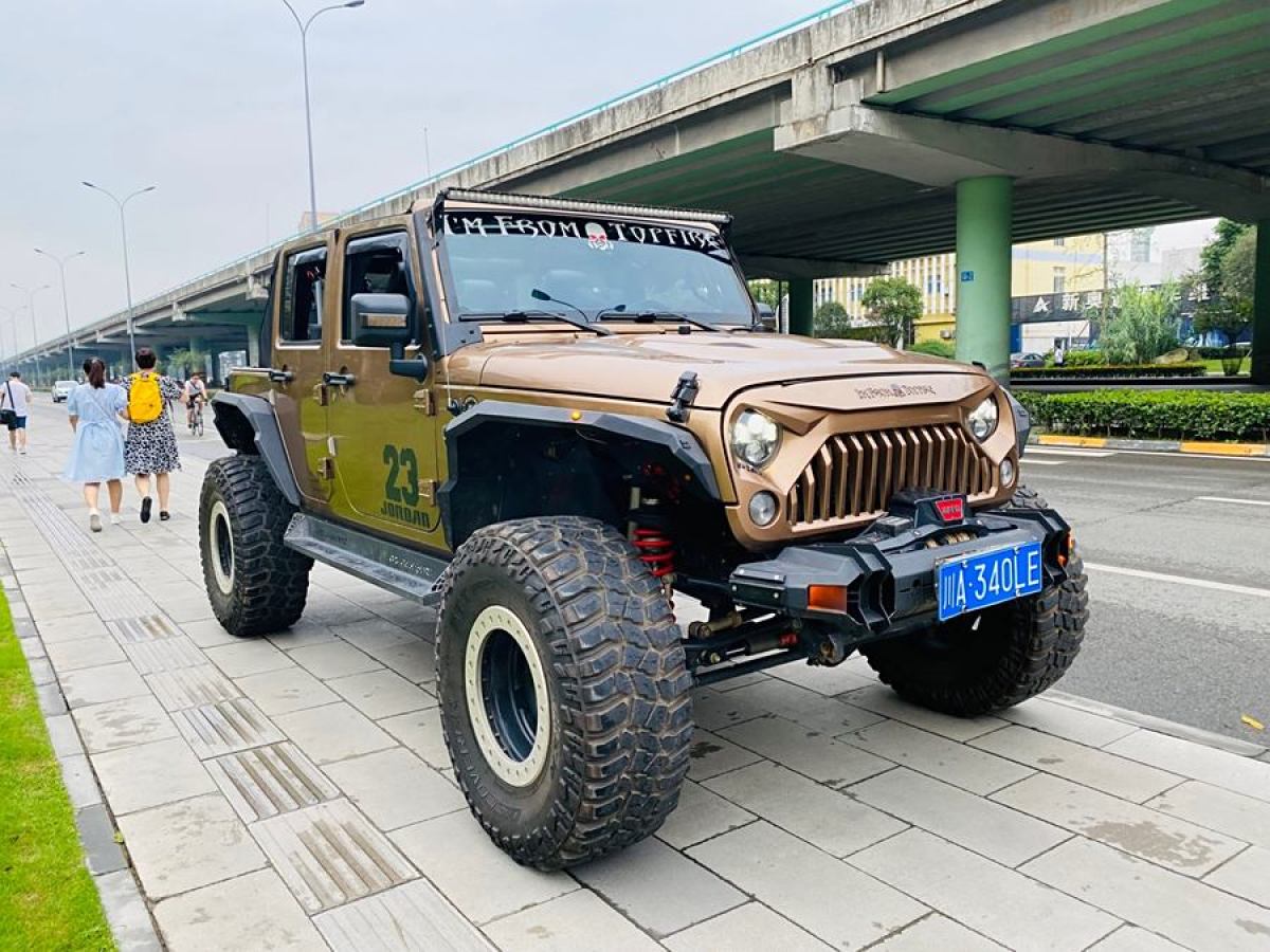 Jeep 牧馬人  2015款 3.6L Rubicon 四門舒享版圖片