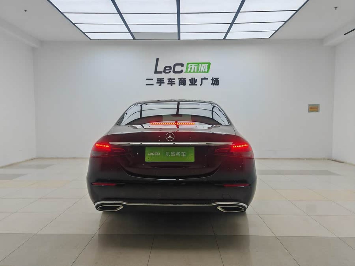 奔馳 奔馳E級  2023款 改款 E 300 L 豪華型圖片
