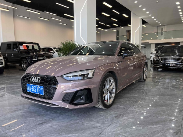 奥迪 奥迪a5 2022款 sportback 40 tfsi 时尚致雅型