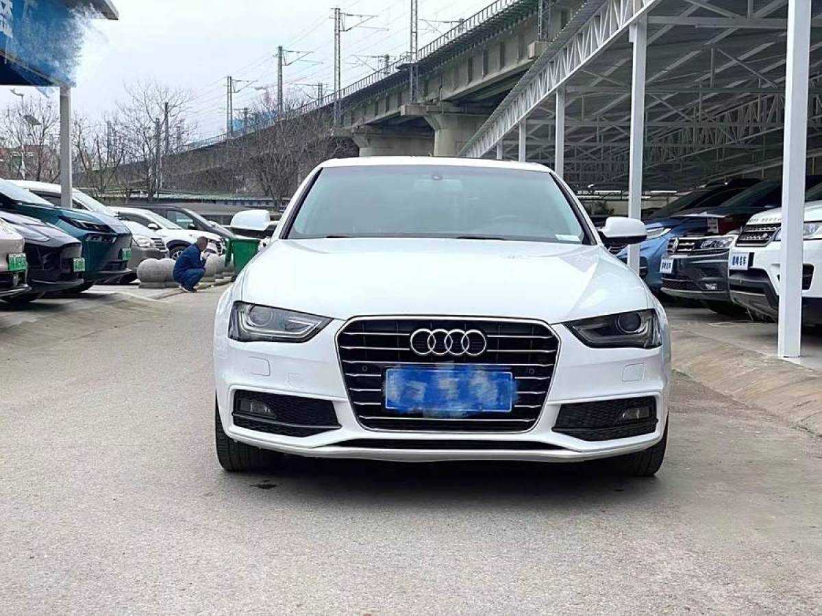 奧迪 奧迪A4L  2016款 45 TFSI 典藏版 quattro個(gè)性運(yùn)動(dòng)型圖片