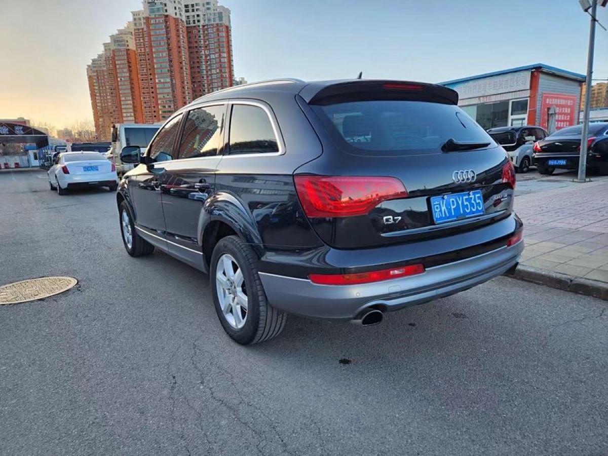 奧迪 奧迪Q7  2014款 35 TFSI 進取型圖片