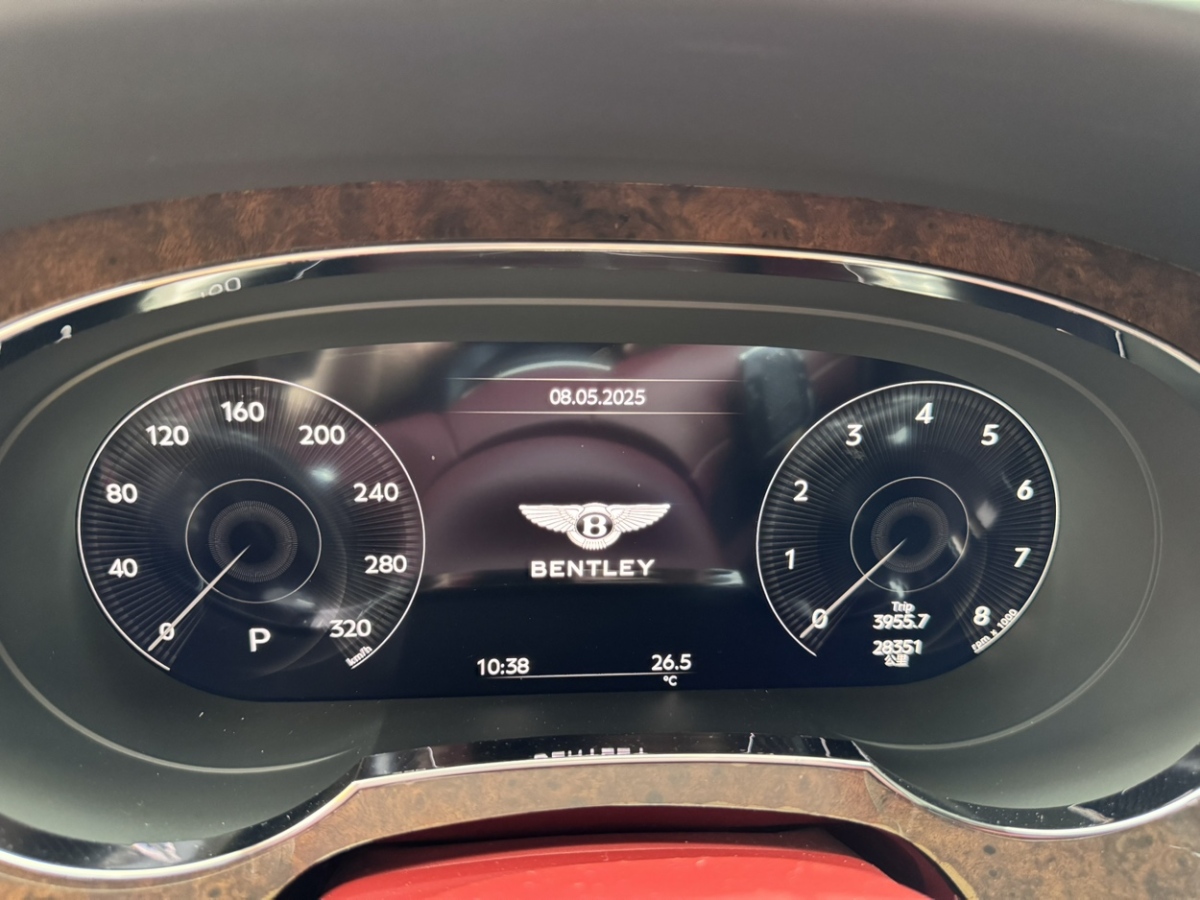 賓利 添越  2021款 4.0T V8圖片