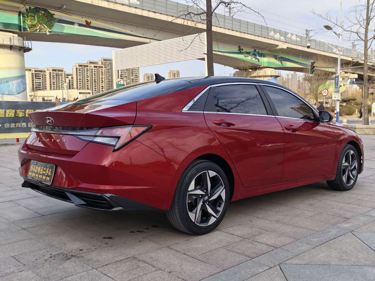 現(xiàn)代 伊蘭特  2021款 1.5L LUX尊貴版圖片