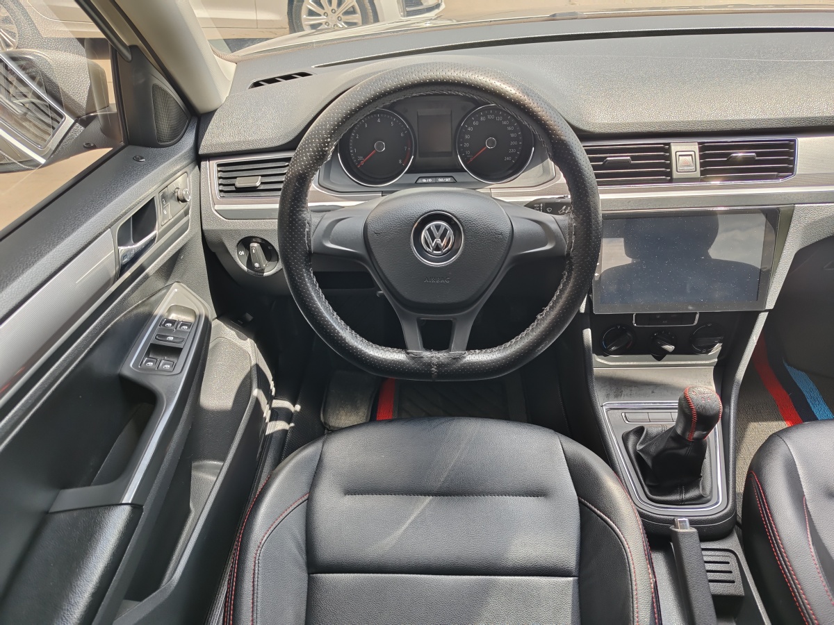2018年8月大眾 寶來  2018款 1.5L 手動時尚型