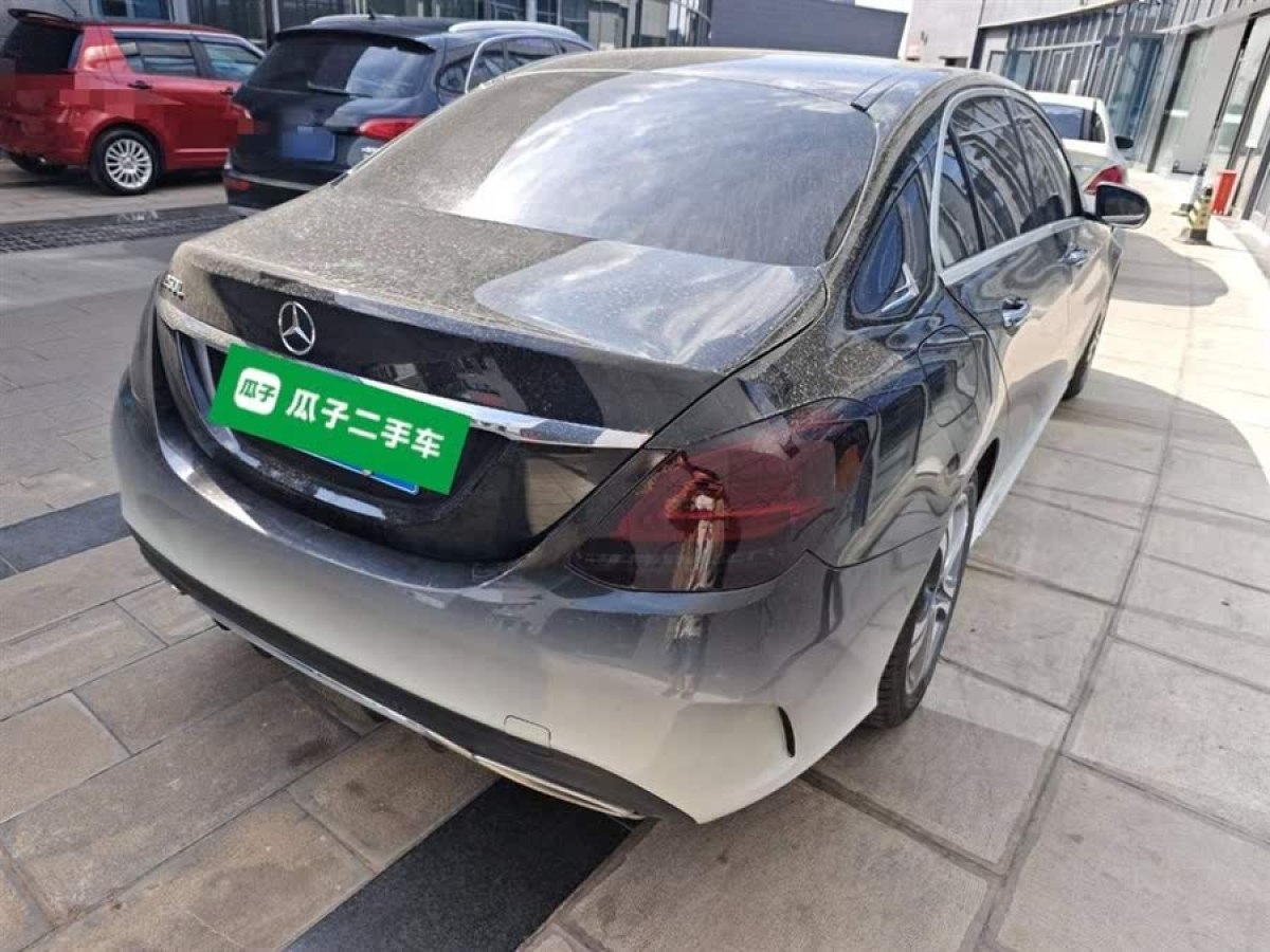 奔馳 奔馳C級  2019款 改款 C 260 L 運動版圖片