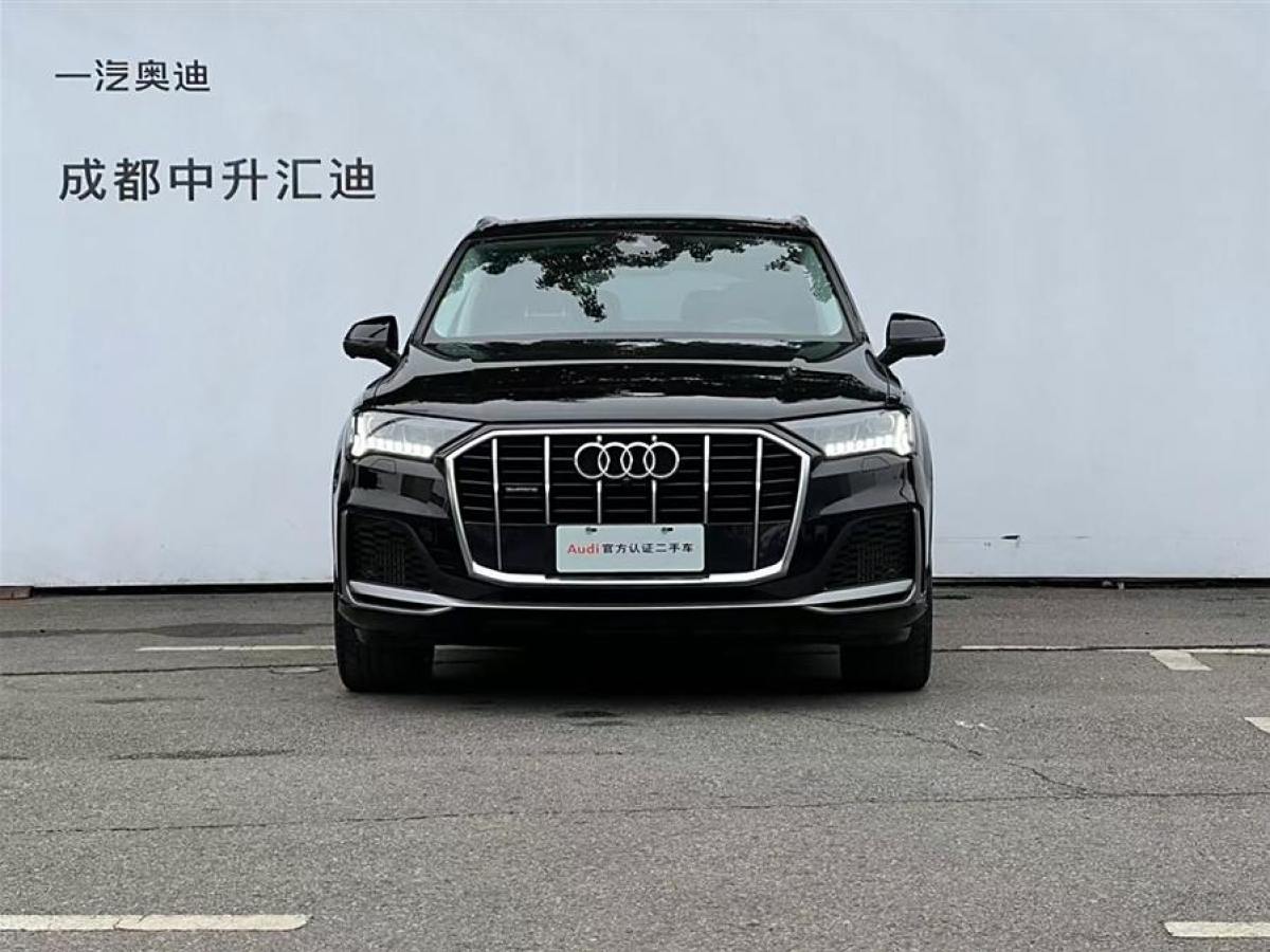 奧迪 奧迪Q7  2023款 55 TFSI quattro S line運(yùn)動(dòng)型圖片