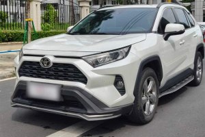 RAV4榮放 豐田 2.0L CVT兩驅(qū)風(fēng)尚版