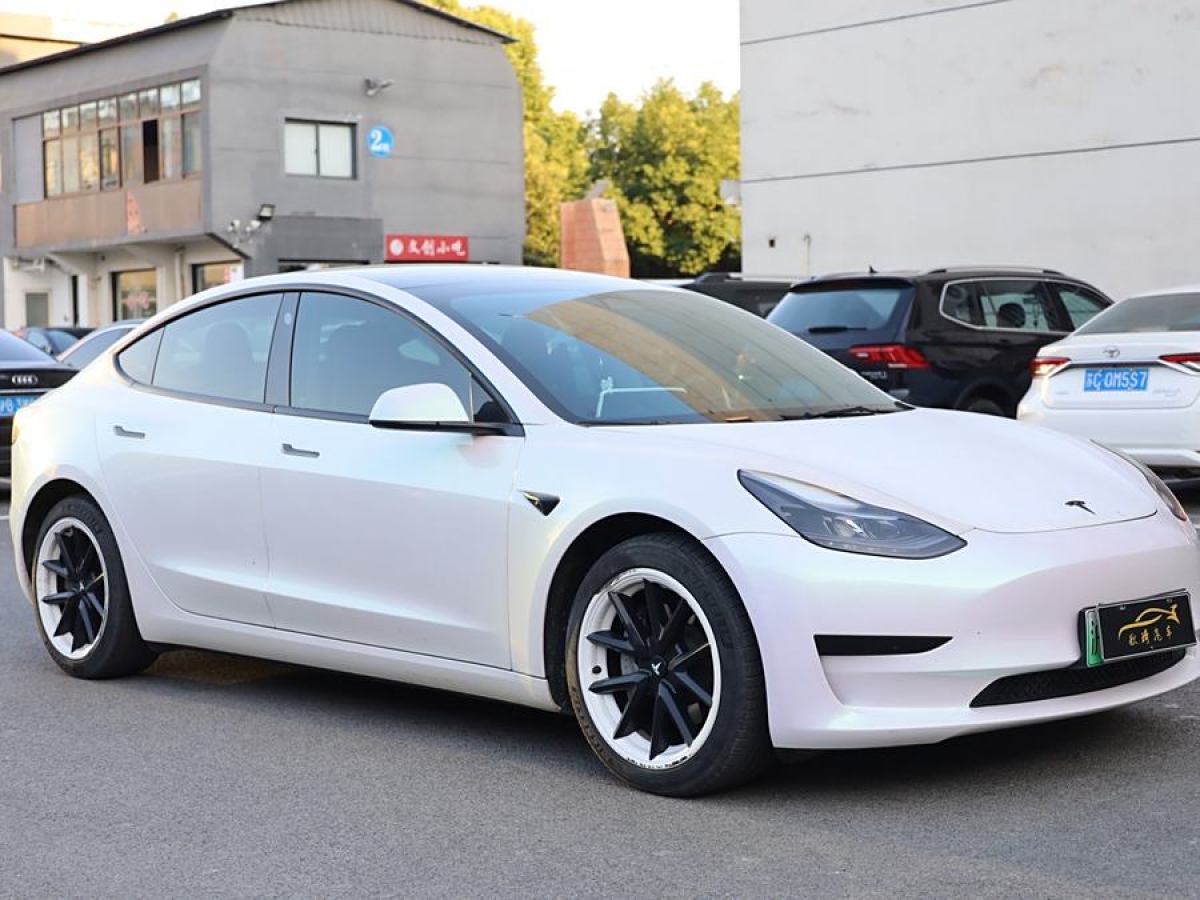 特斯拉 Model 3  2022款 改款 后輪驅(qū)動(dòng)版圖片