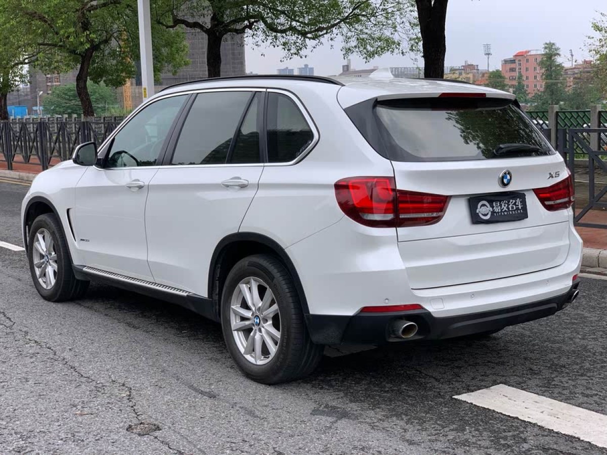 寶馬 寶馬X5  2014款 xDrive35i 領(lǐng)先型圖片