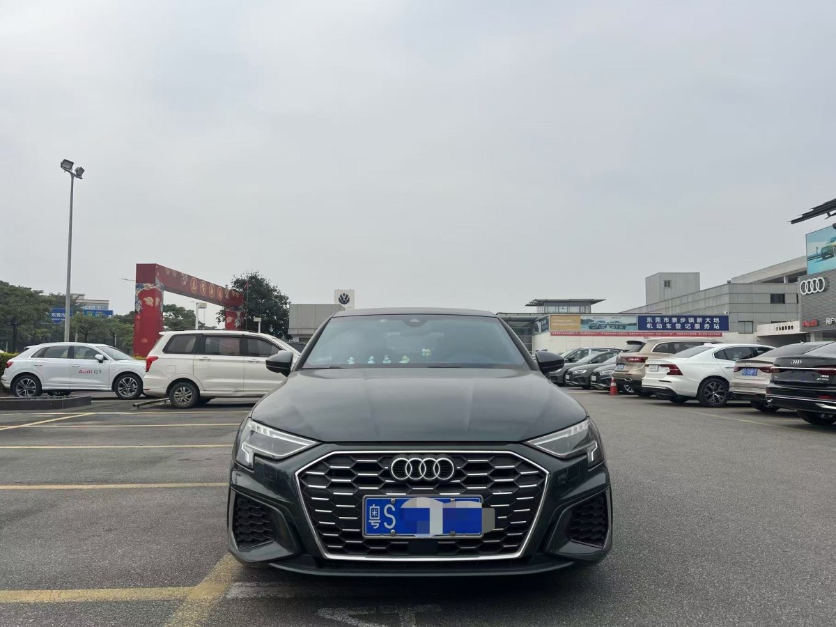 奧迪 奧迪A3  2022款 Sportback 35 TFSI 時(shí)尚運(yùn)動(dòng)型圖片