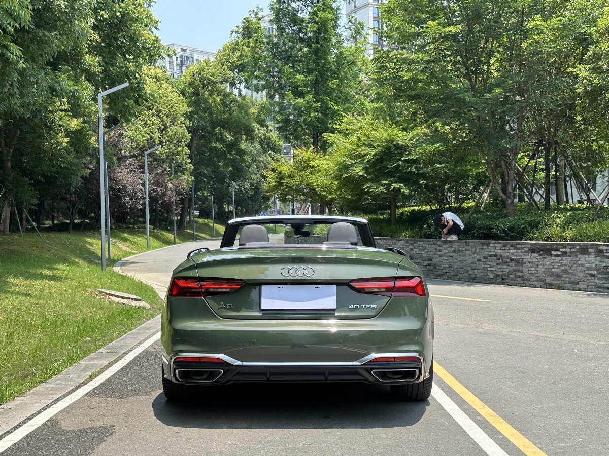 2021年7月奧迪 奧迪A5  2023款 Cabriolet 40 TFSI 時(shí)尚動(dòng)感型