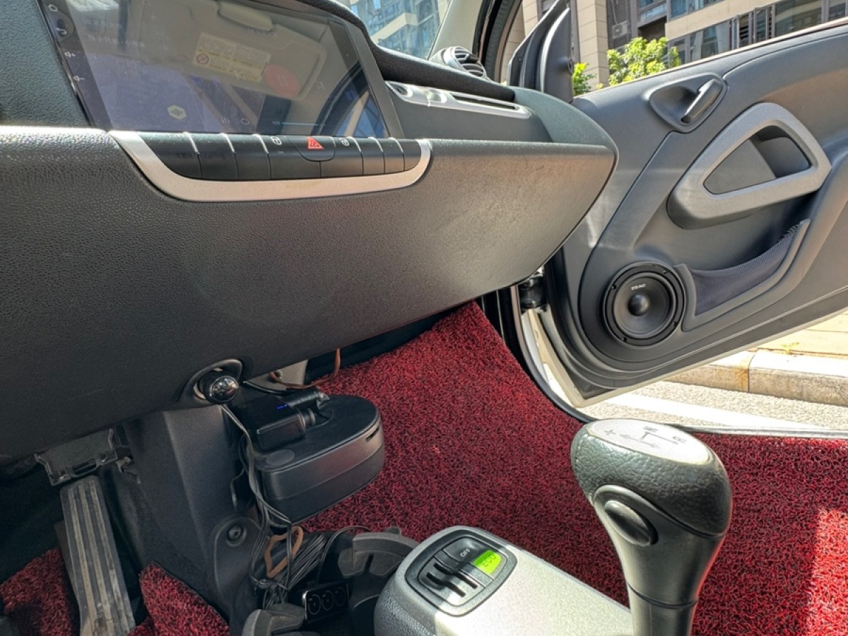 smart fortwo  2013款 1.0 MHD 硬頂城市游俠特別版圖片