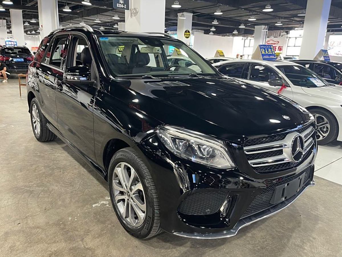 奔馳 奔馳GLE  2016款 GLE 320 4MATIC 動(dòng)感型圖片