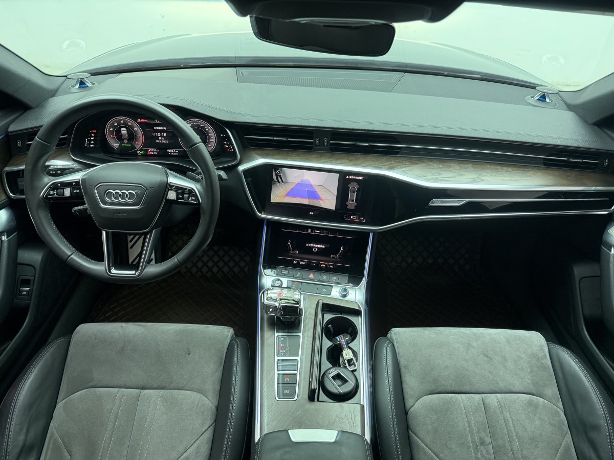 奧迪 奧迪A6L  2021款 45 TFSI 臻選動感型圖片